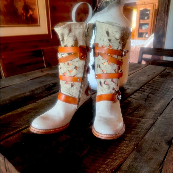 AS98 beautiful stone and camel boot - Picture 2 of 6